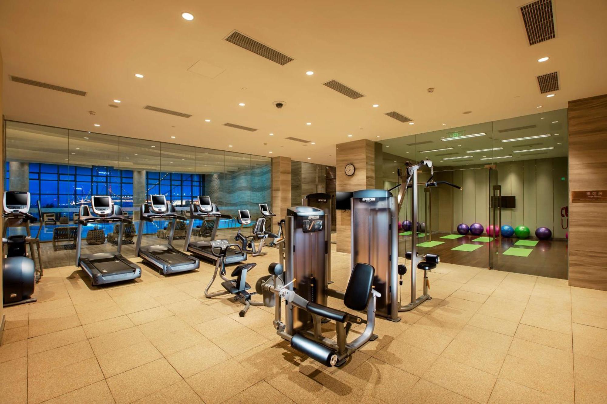 Hilton Wuhan Yangtze Riverside Zewnętrze zdjęcie
