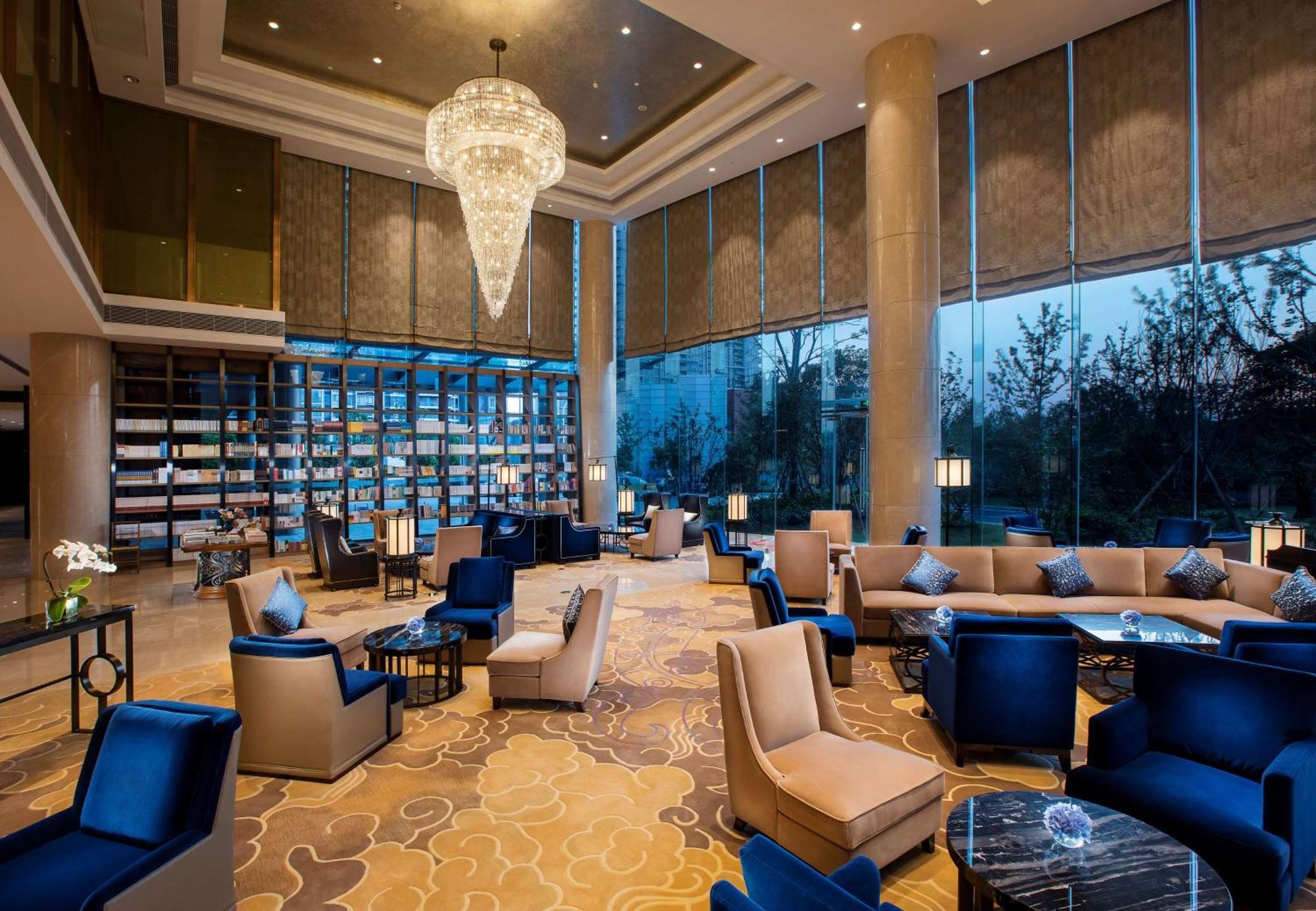 Hilton Wuhan Yangtze Riverside Zewnętrze zdjęcie