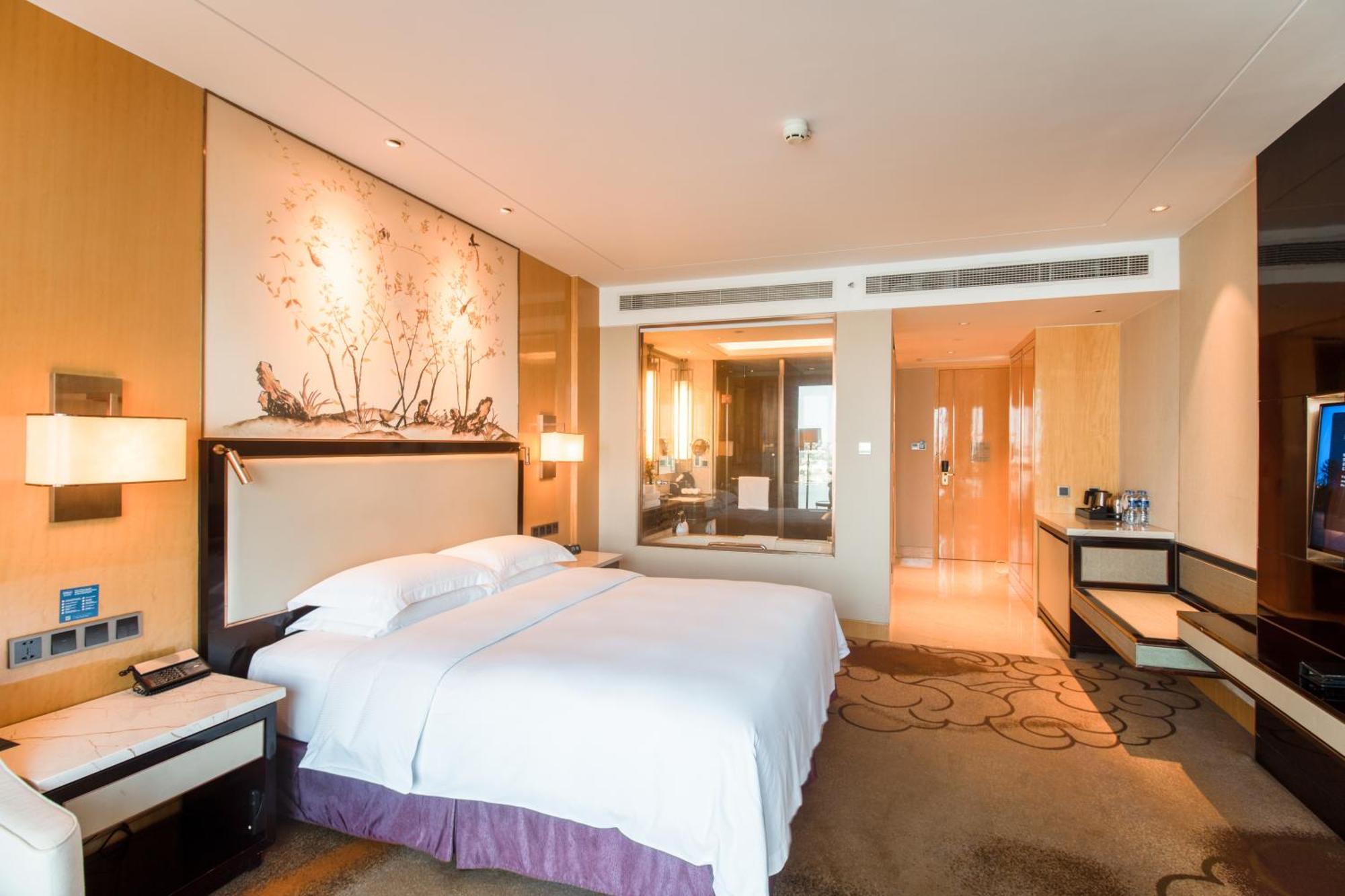 Hilton Wuhan Yangtze Riverside Zewnętrze zdjęcie