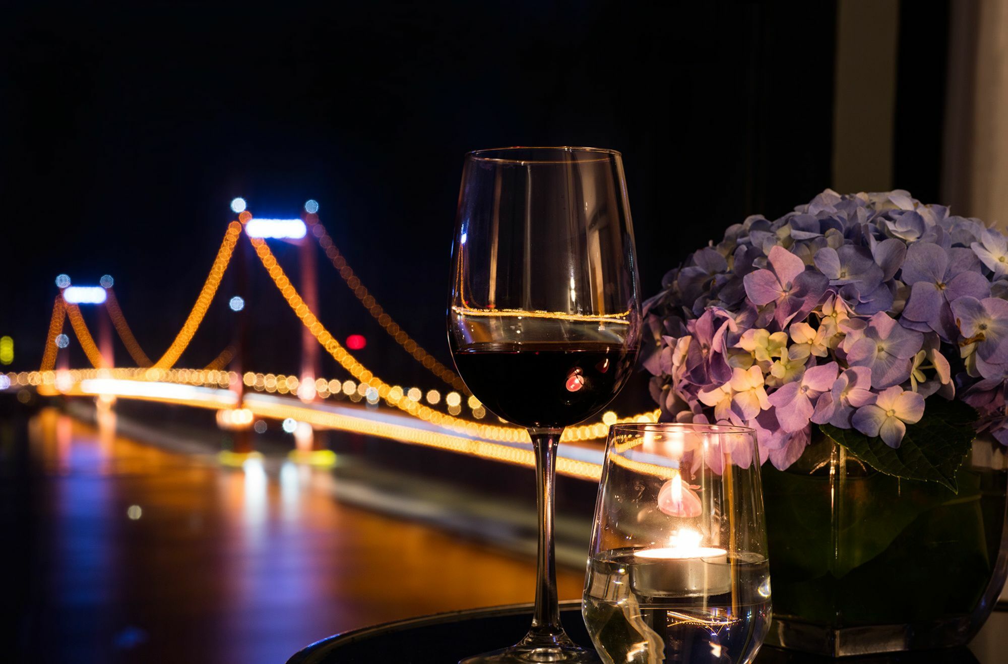 Hilton Wuhan Yangtze Riverside Zewnętrze zdjęcie